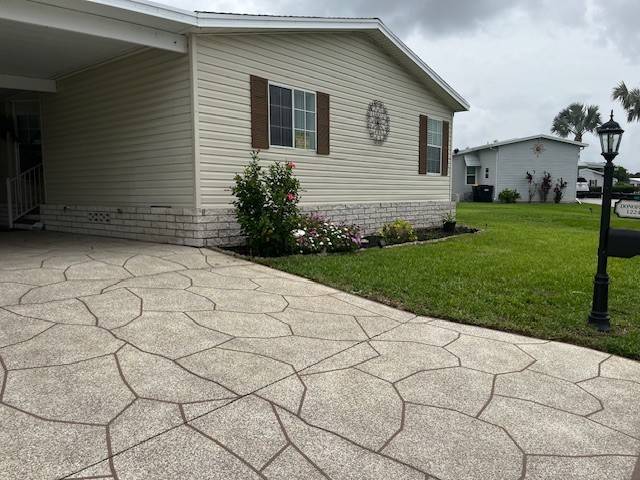 1224 Las Brisas a Winter Haven, FL Mobile or Manufactured Home for Sale